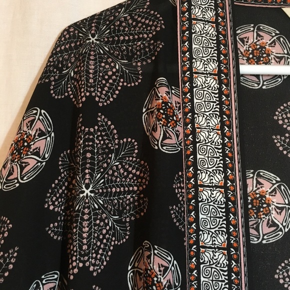 Max Studio Kimono Sz Small Oversized Boho Gyspy Lagenlook Boxy Artsy Layering - Picture 4 of 8